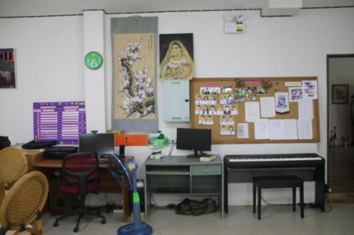 Communication board, student computers and chores board.